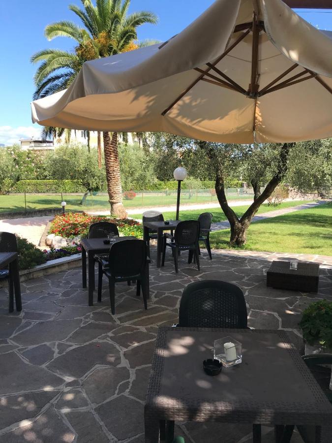توسكولانو ماديرنو Albergo Villa Angela المظهر الخارجي الصورة